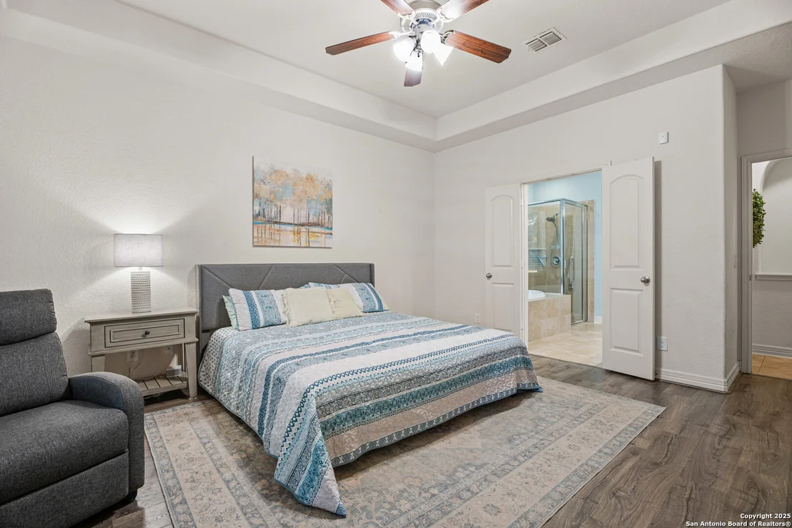 Photo of 1706 Nightshade