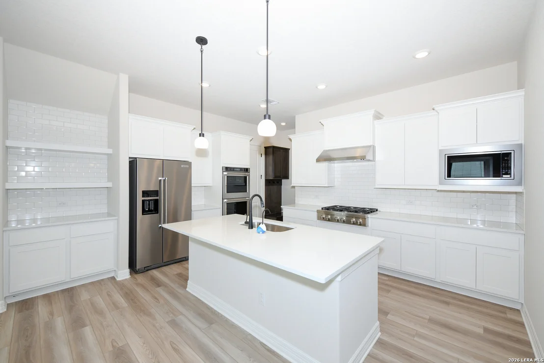 Photo of 972 Nolte Bend