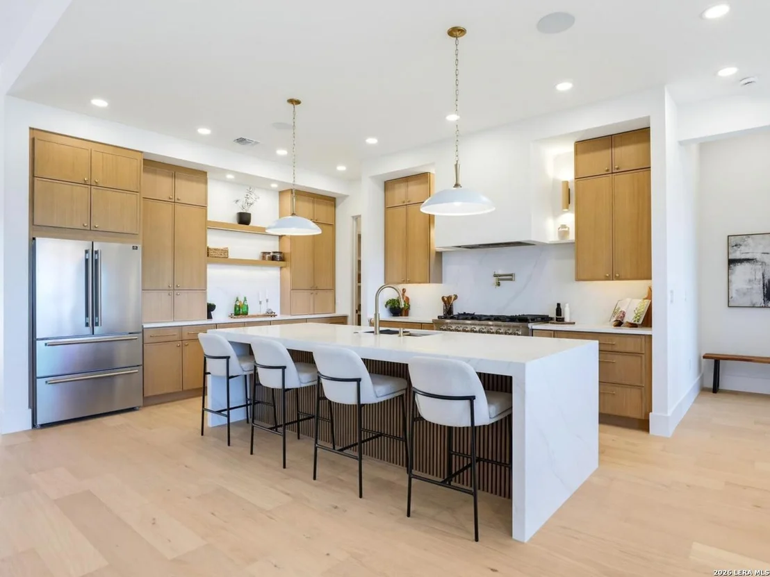 Photo of 142 PARADISE PT