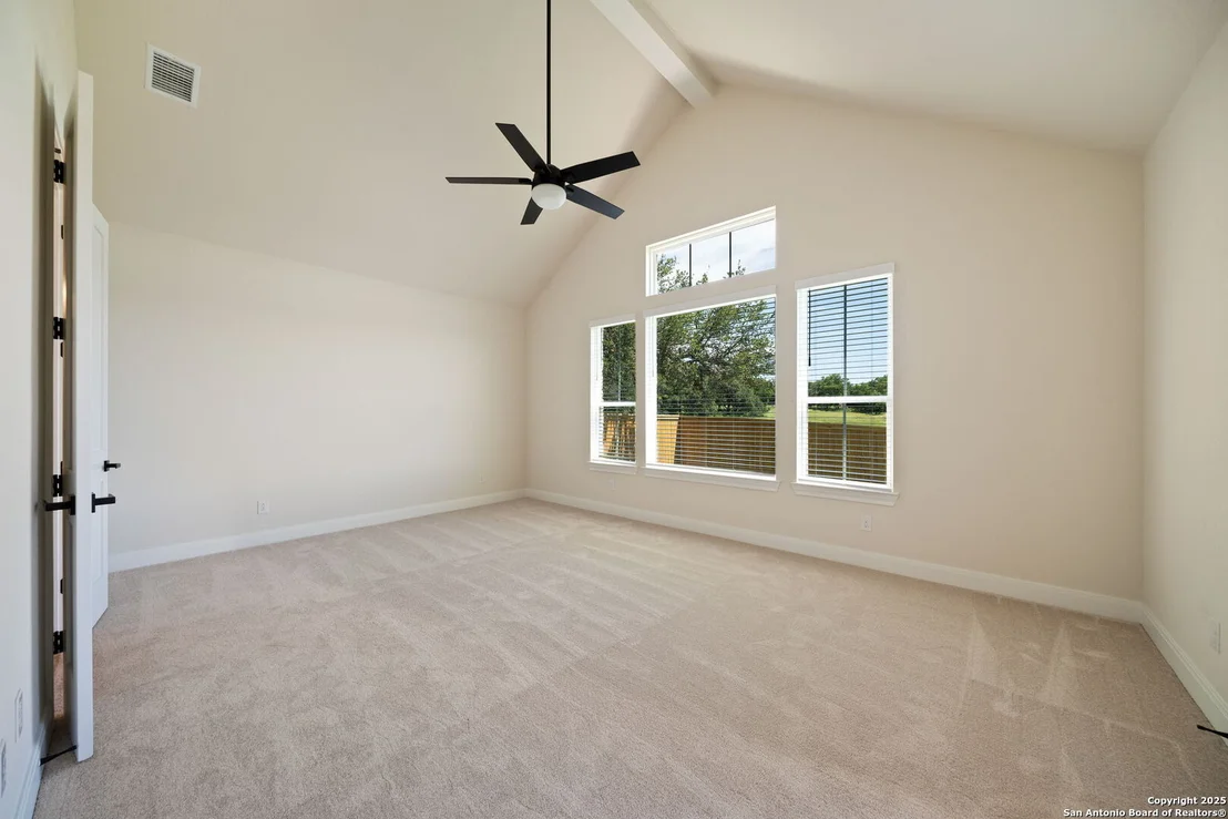 Photo of 107 Chama Dr.