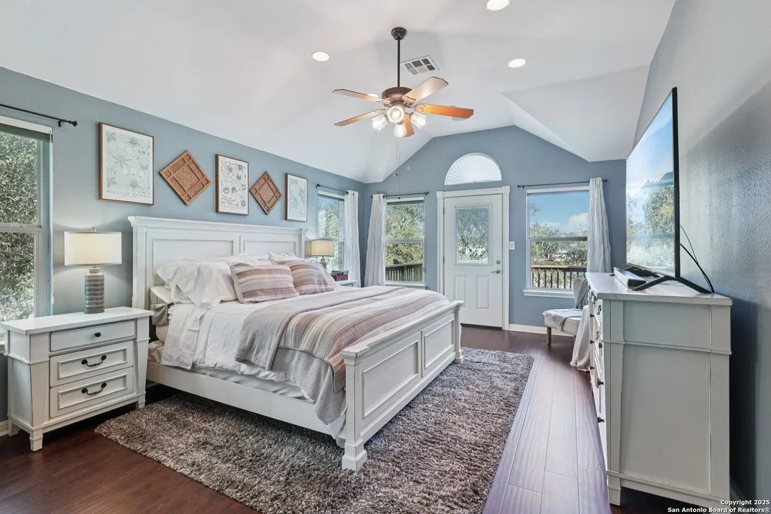 Photo of 407 Mesa Cyn