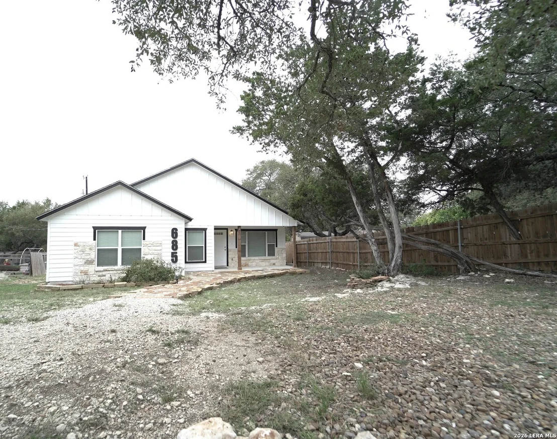 Photo of 685 Ridgerock Dr