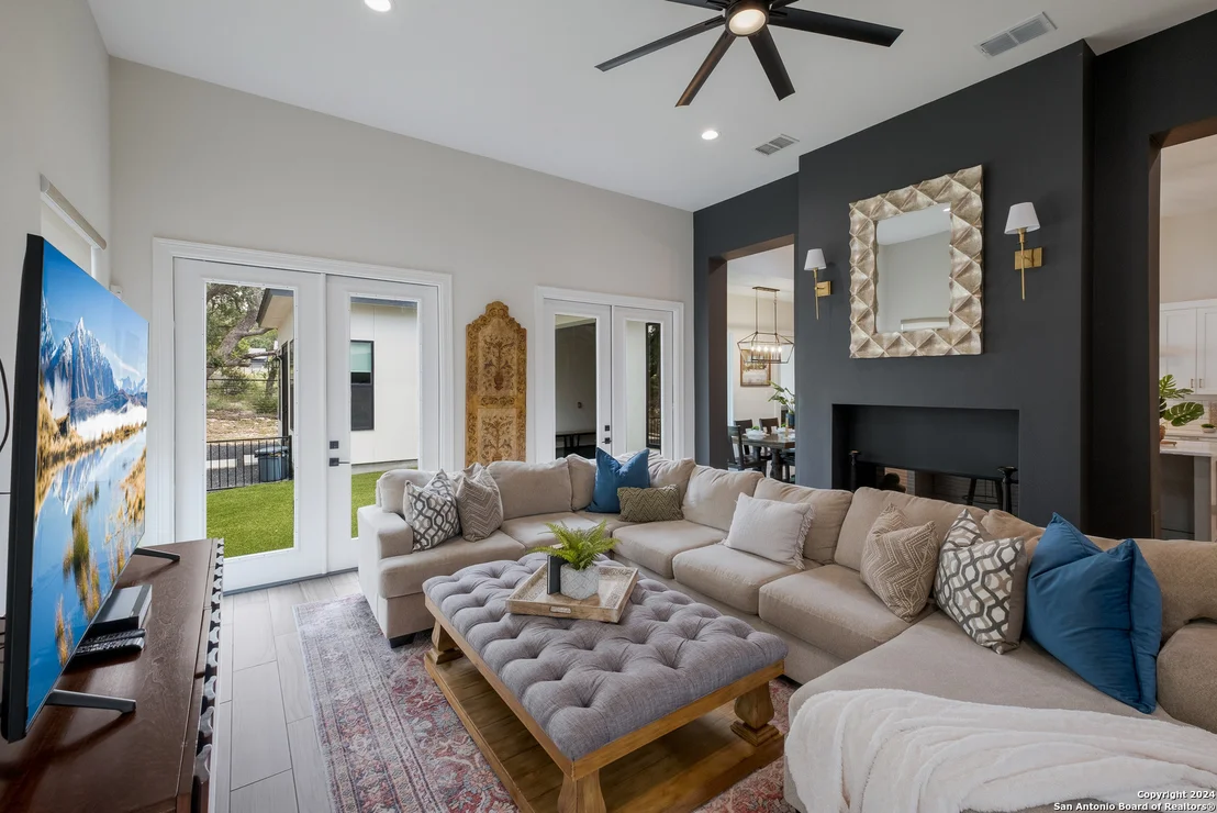 Photo of 718 post oak ridge