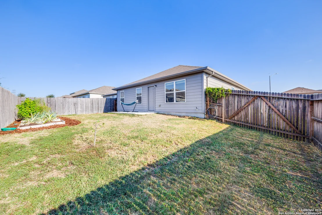 Photo of 9006 GIBBONS TRCE