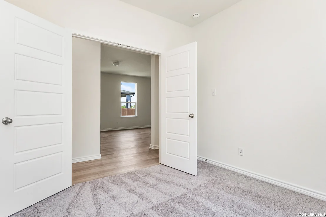 Photo of 4112 SUNFIELD DR