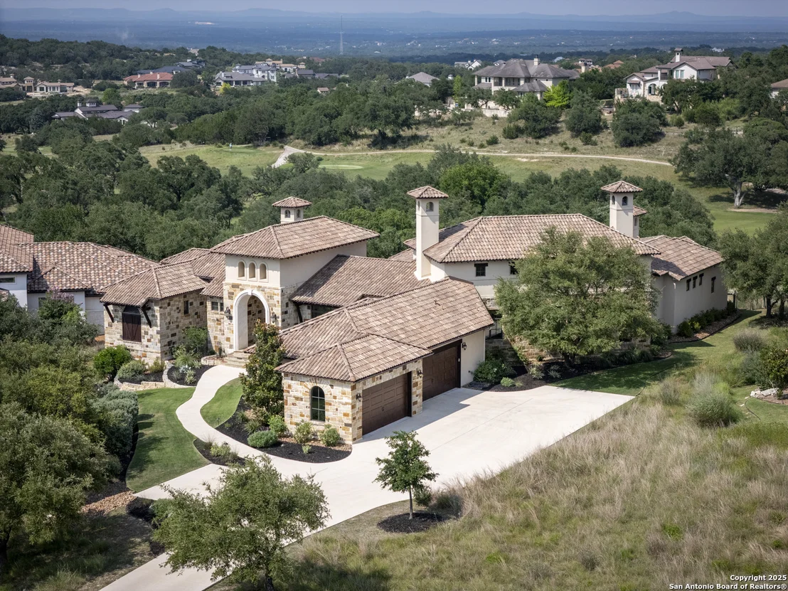 Photo of 35 Winged Foot