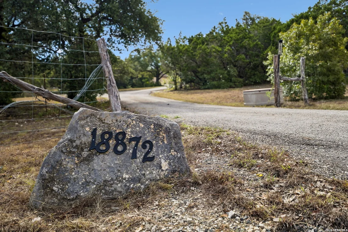 Photo of 18872 Helotes Rdg
