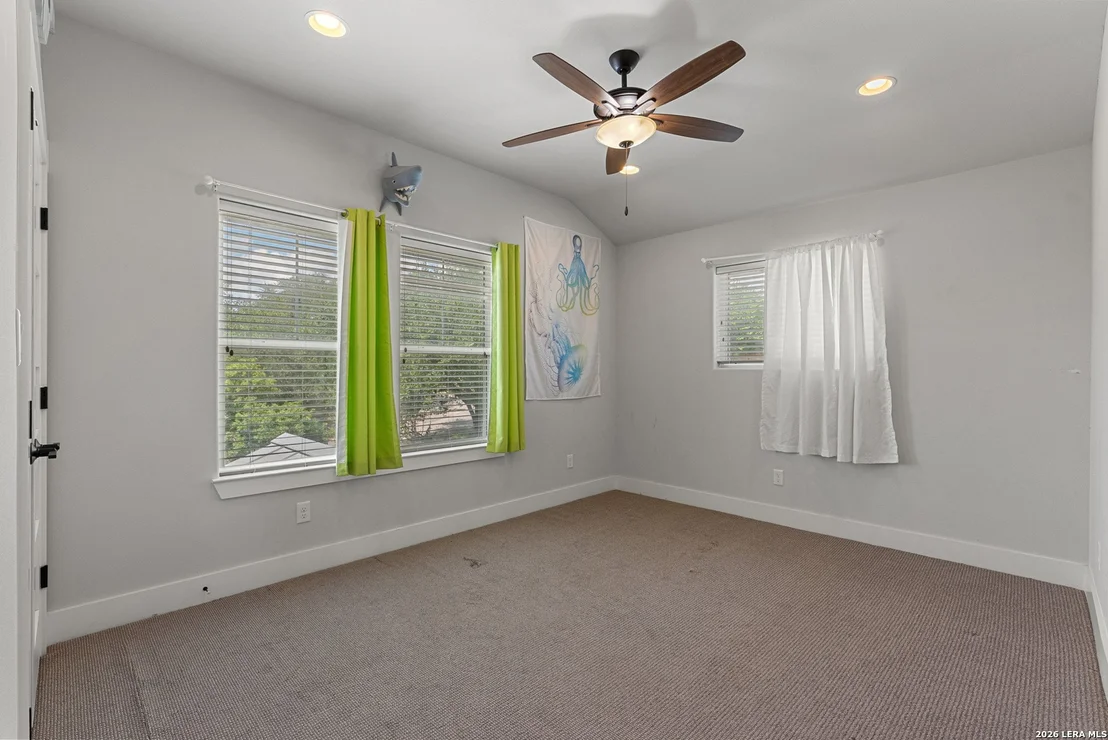 Photo of 15204 PARAKEET ST
