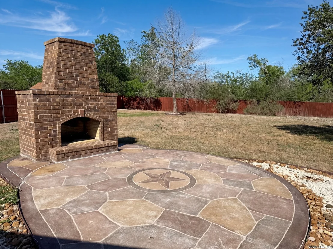 Photo of 6941 LAURA HTS