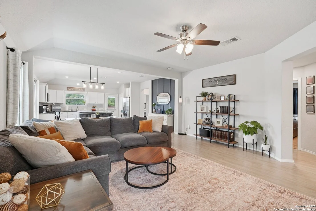 Photo of 5228 Honeyflower