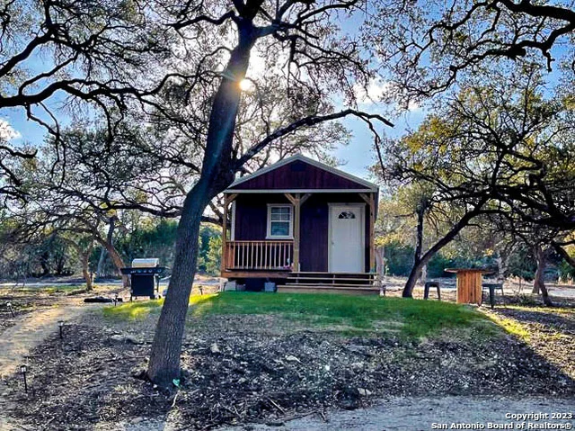 Photo of 1841 Oak Meadows