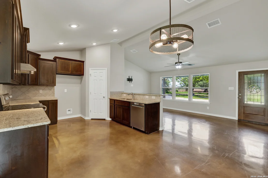 Photo of 3211 HUNTER RD
