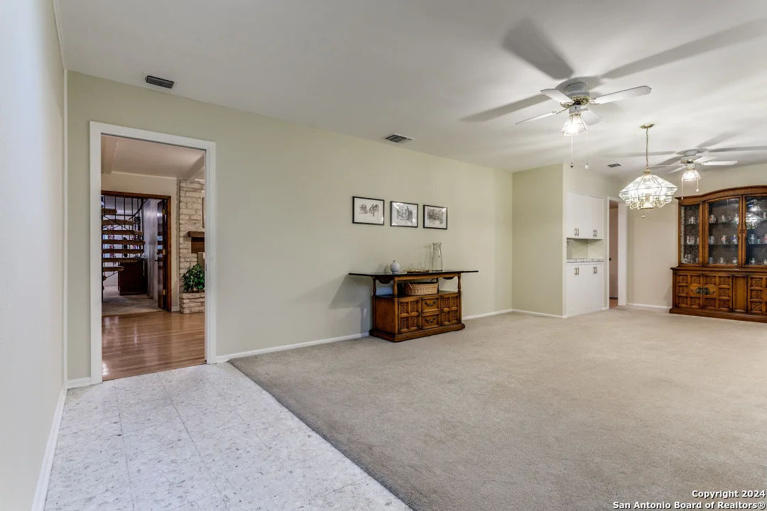 Photo of 3406 John Glenn