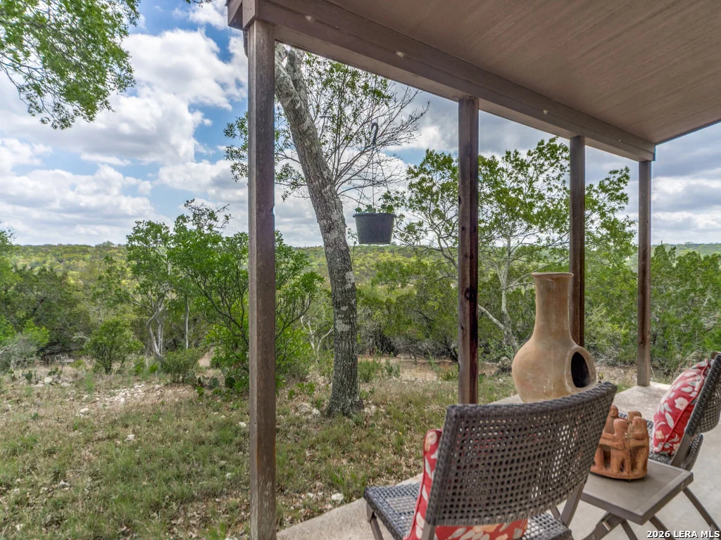 Photo of 101 MOUNTAIN TOP DR