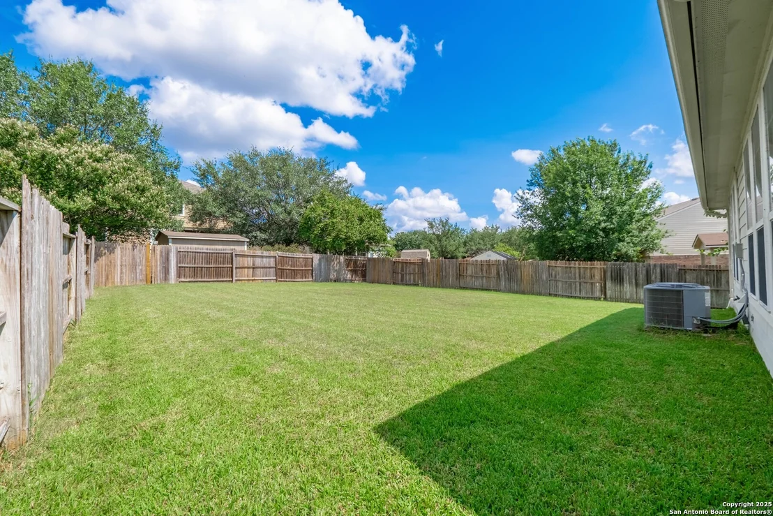 Photo of 234 Turnberry Dr