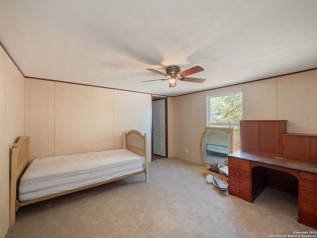 Photo of 112 Rolling Hills Dr