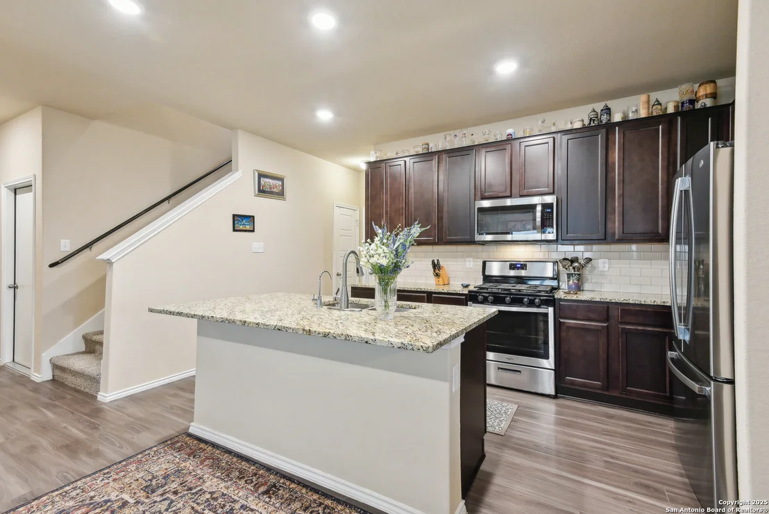 Photo of 513 Chelson Hunt