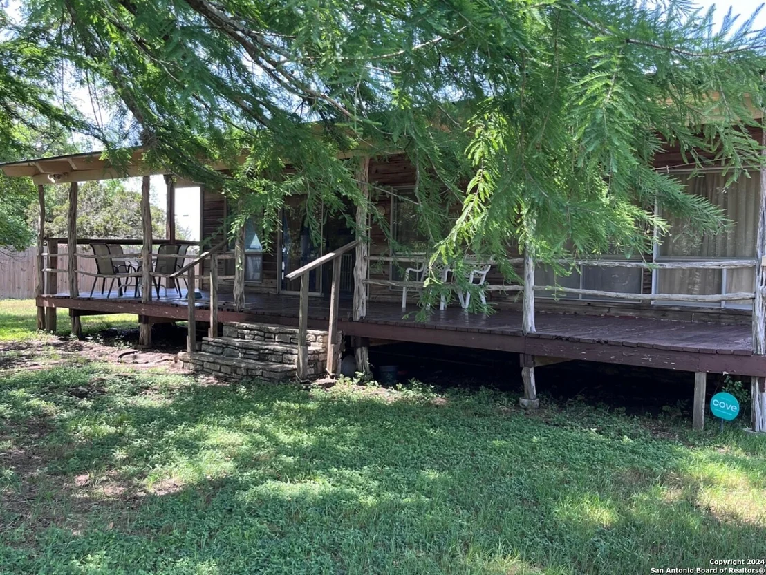 Photo of 1605 Zane Grey