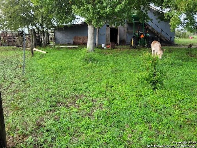 Photo of 227 Deaf Smith Rd