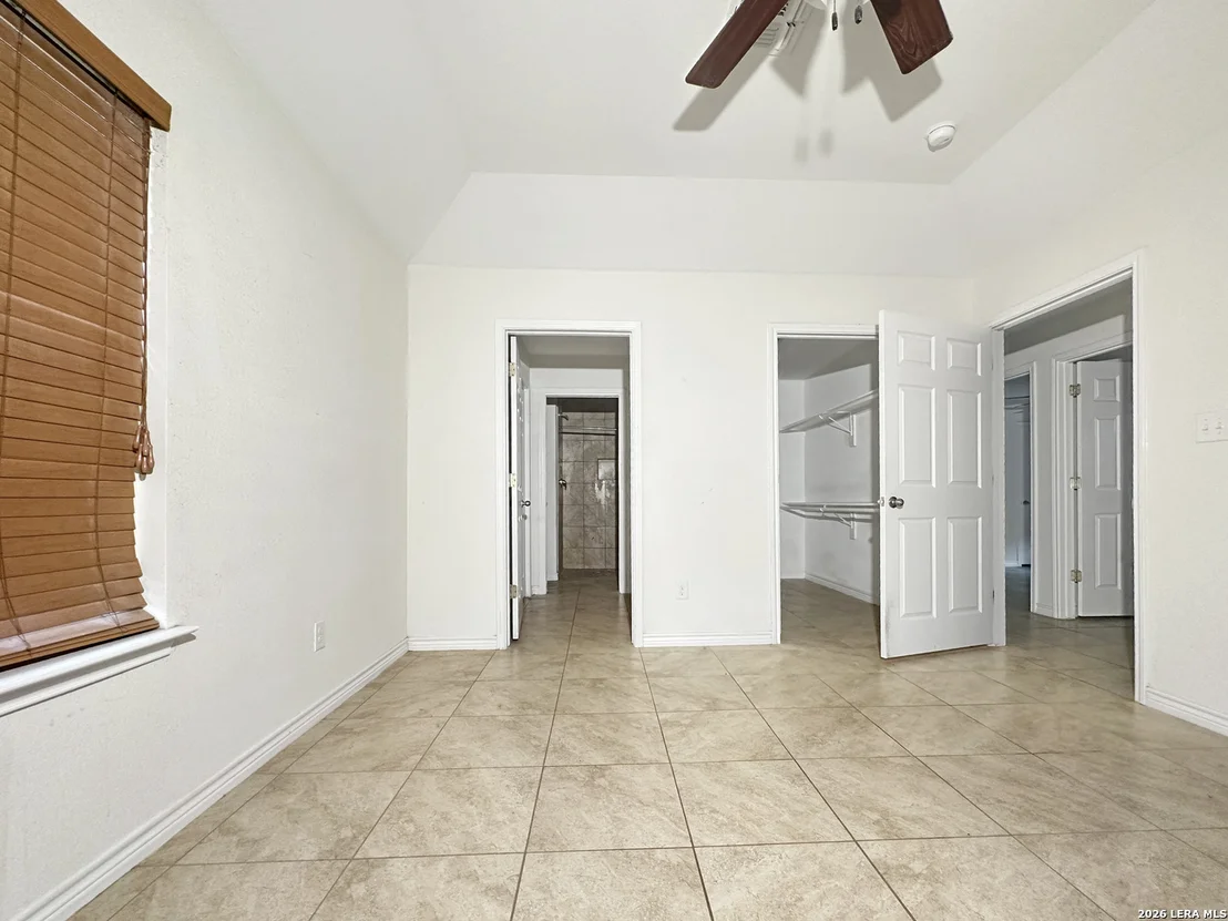 Photo of 505 Indian Crossing