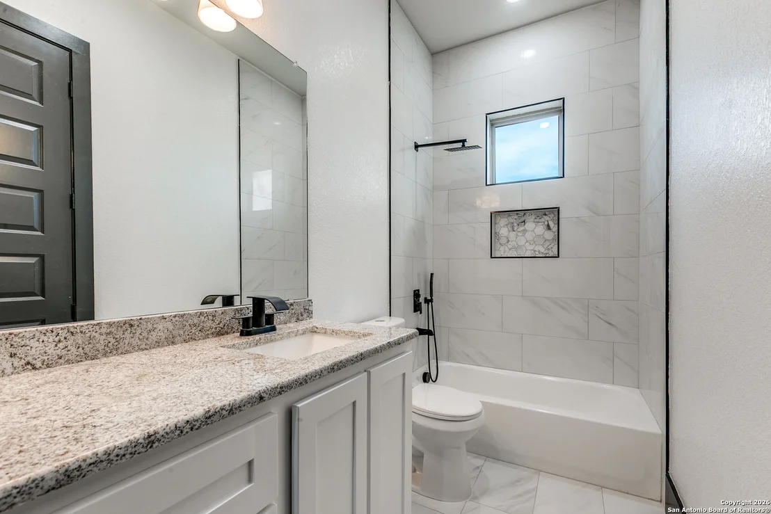 Photo of 202 Venado Oak