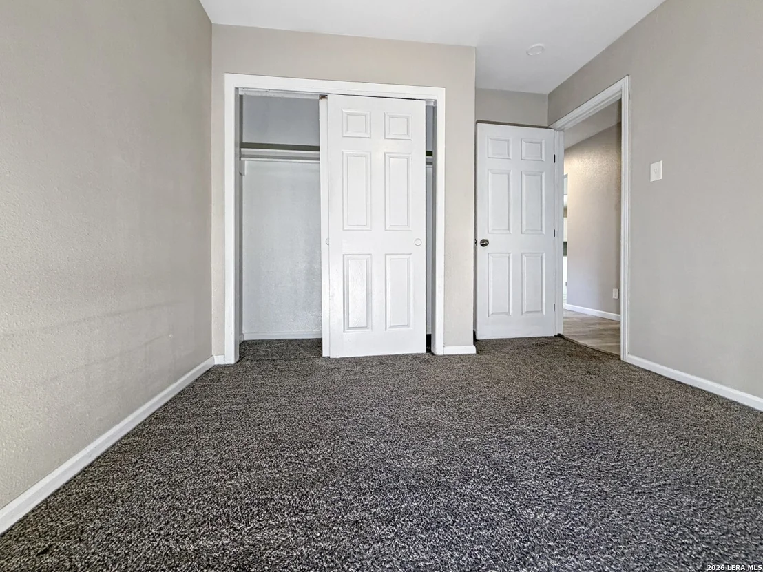 Photo of 209 SCOTT AVE