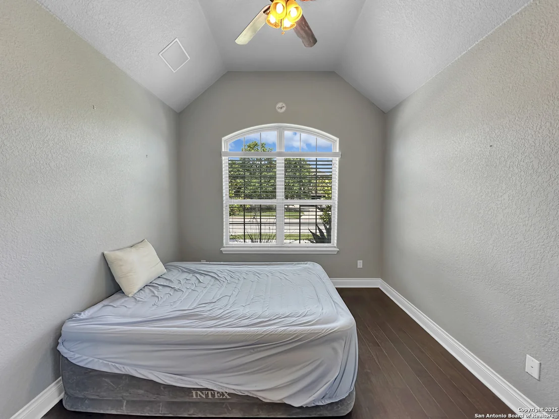 Photo of 106 Alder Woods