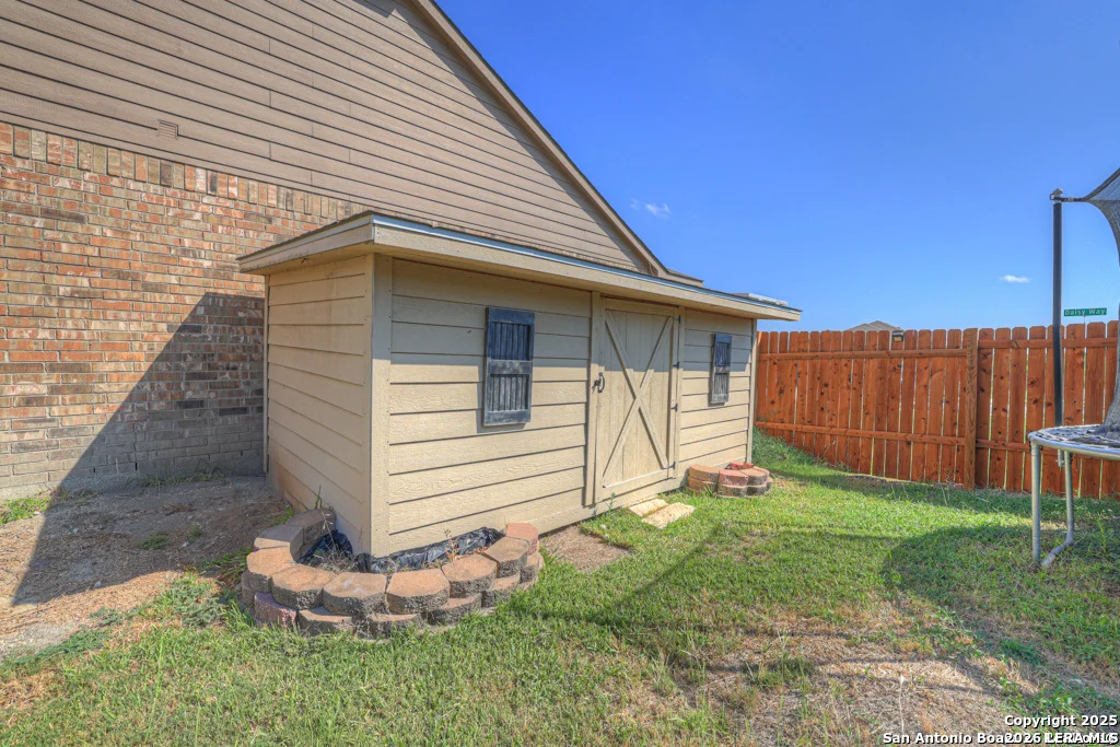 Photo of 6370 Daisy Way