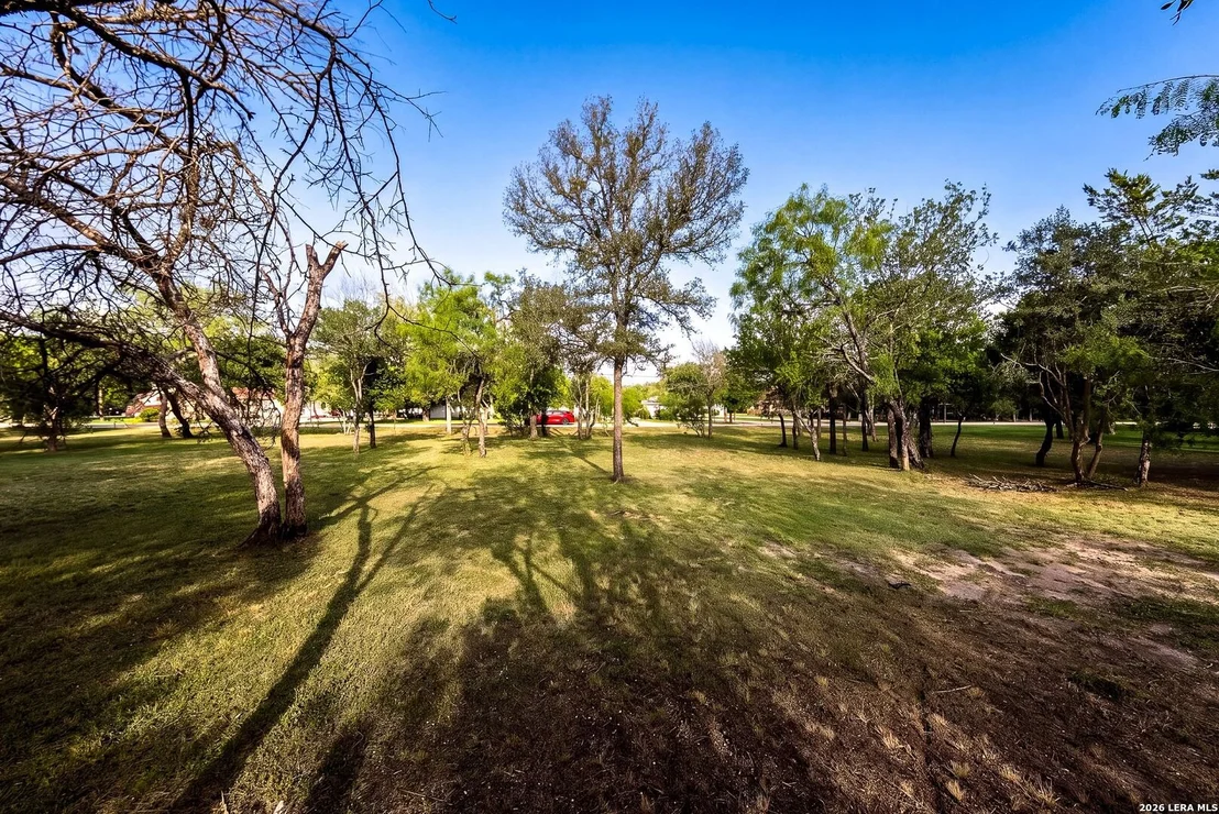 Photo of 415 County Road 3830