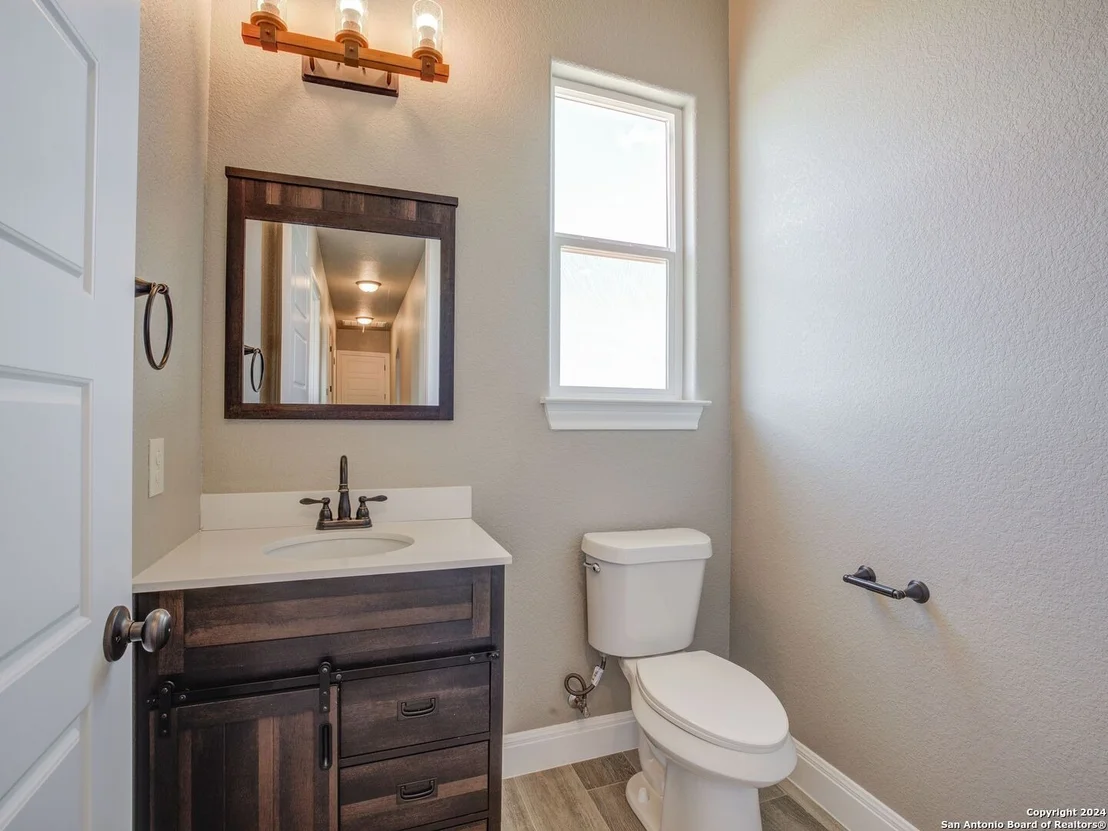 Photo of 1027 CR 319