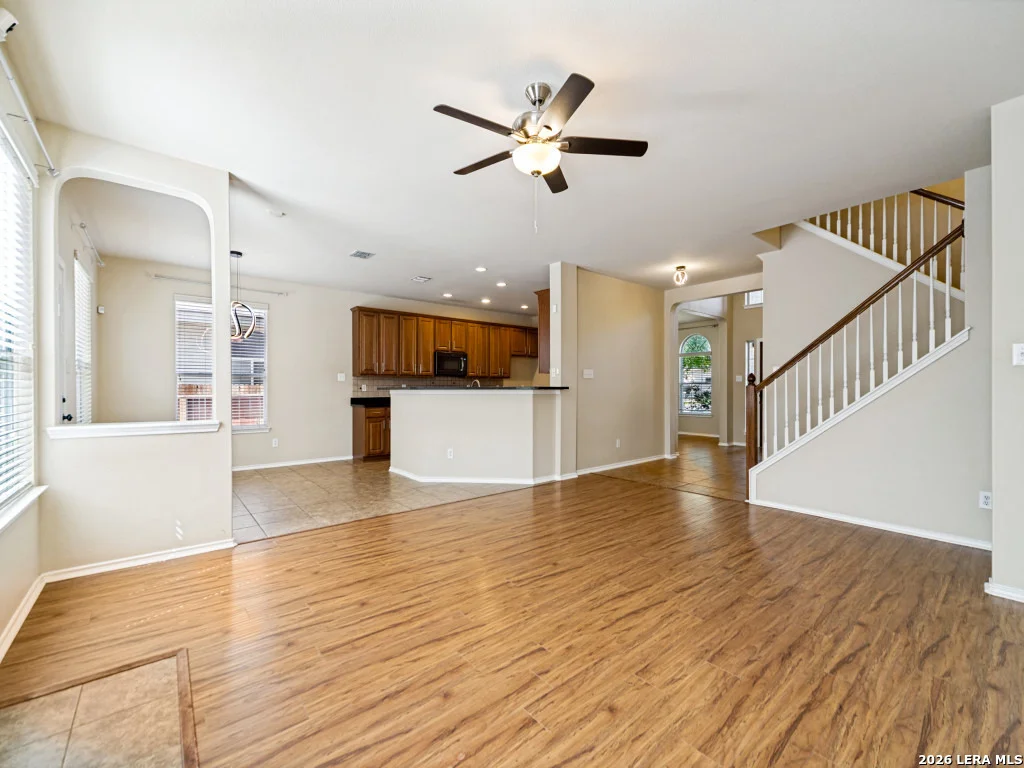 Photo of 10214 CASPIAN BND