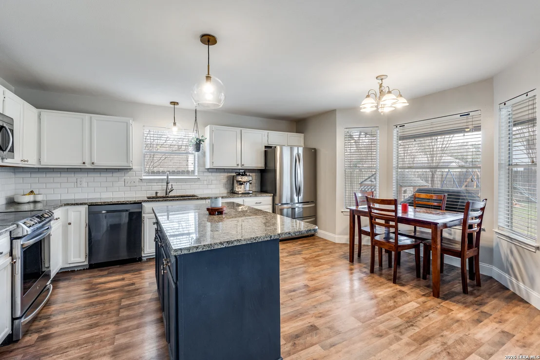 Photo of 1017 Silvertree