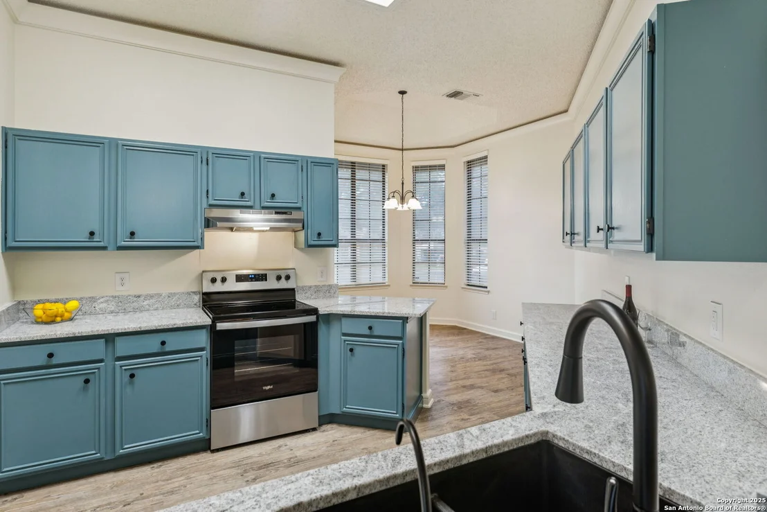 Photo of 7009 Jefferson Ridge
