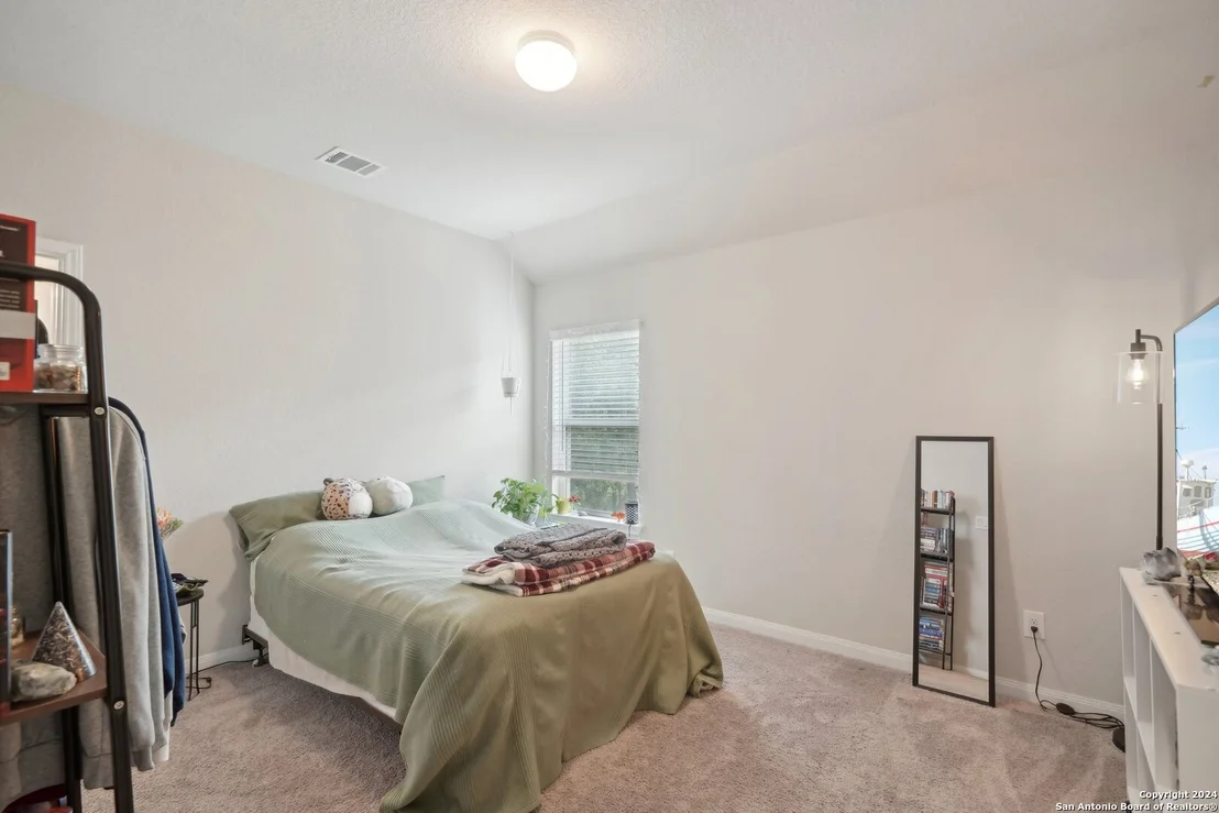 Photo of 1413 NICHOLAS PARK