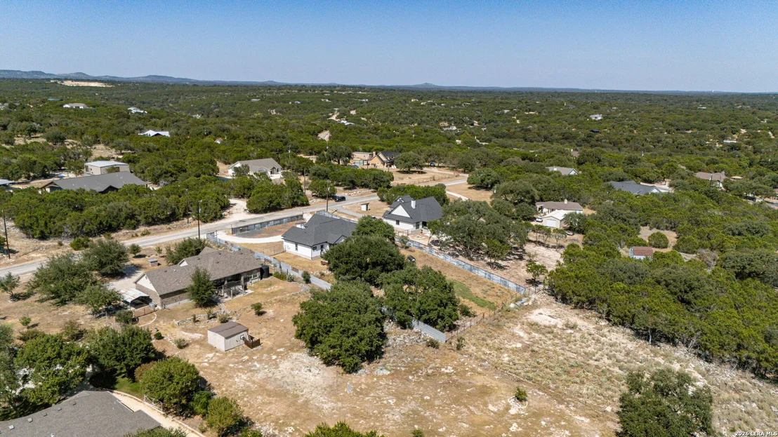 Photo of 335 SADDLE MOUNTAIN DR