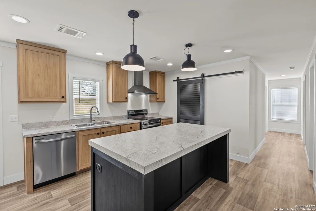 Photo of 2240 Stevens Rd