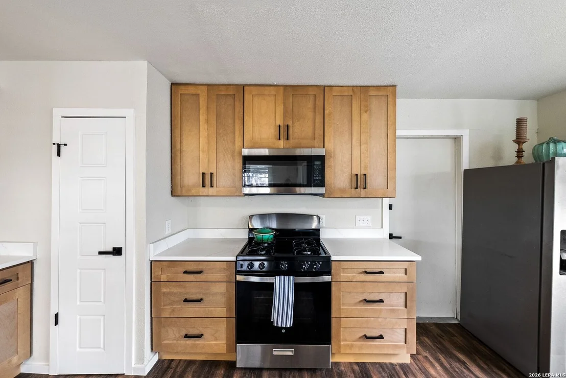 Photo of 3131 Whitewing