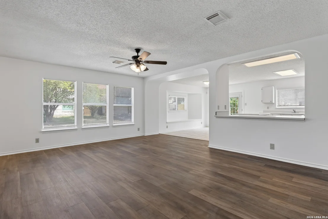 Photo of 13142 Woller Path