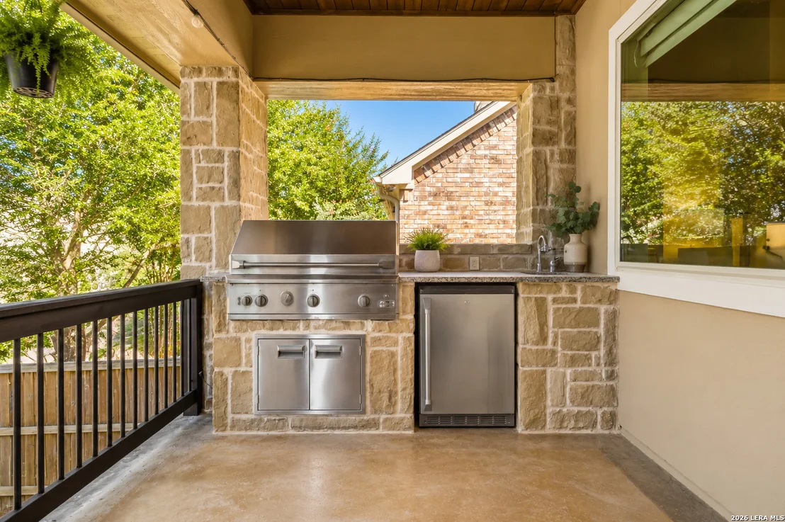 Photo of 28722 Front Gate