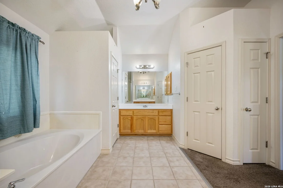 Photo of 112 LEGACY TRCE