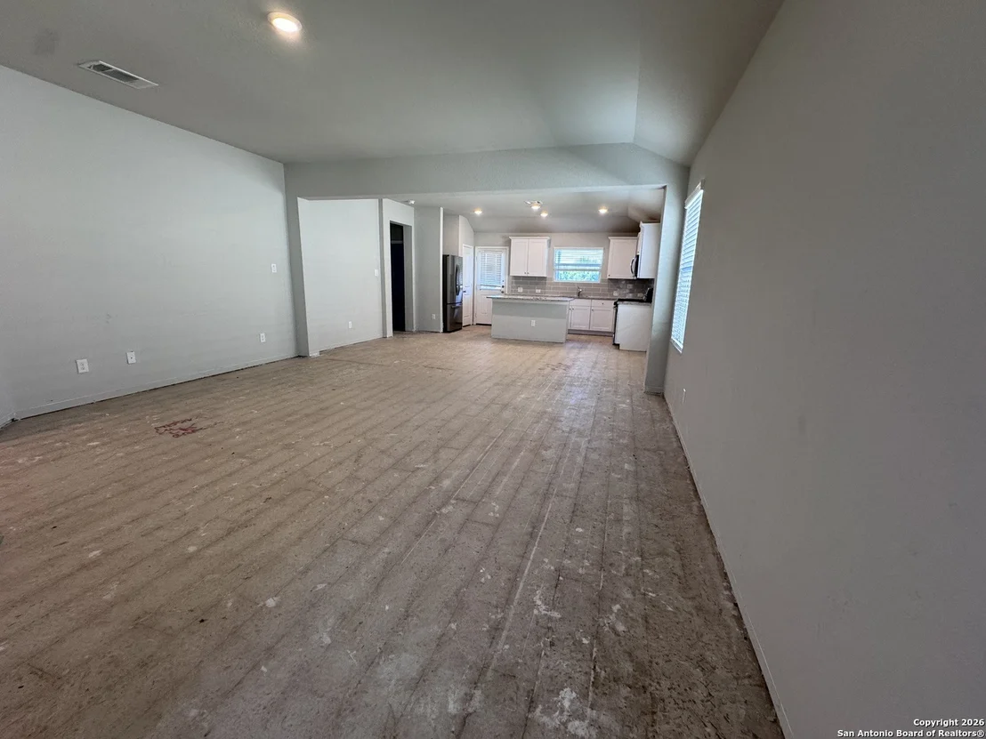 Photo of 31717 Untrodden Way