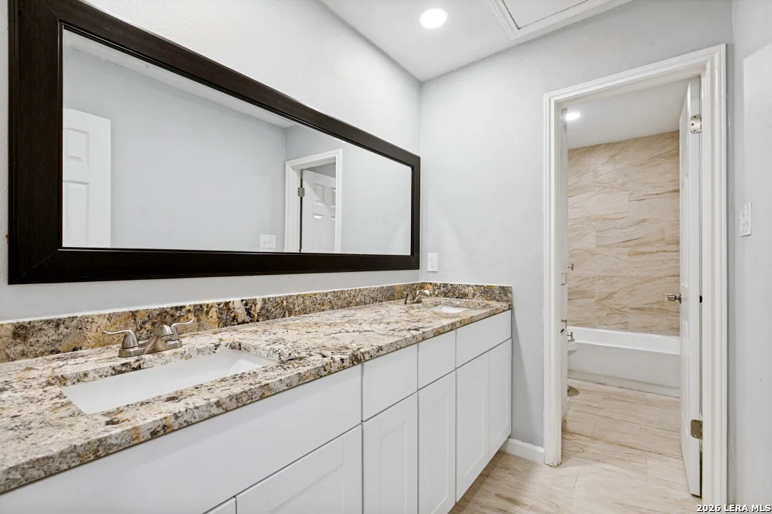 Photo of 13702 PEBBLE WALK