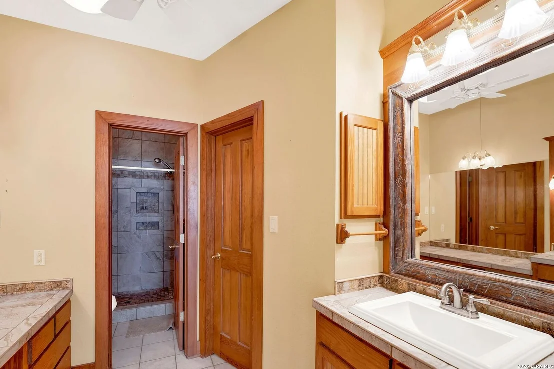 Photo of 181 SETTLERS CIR