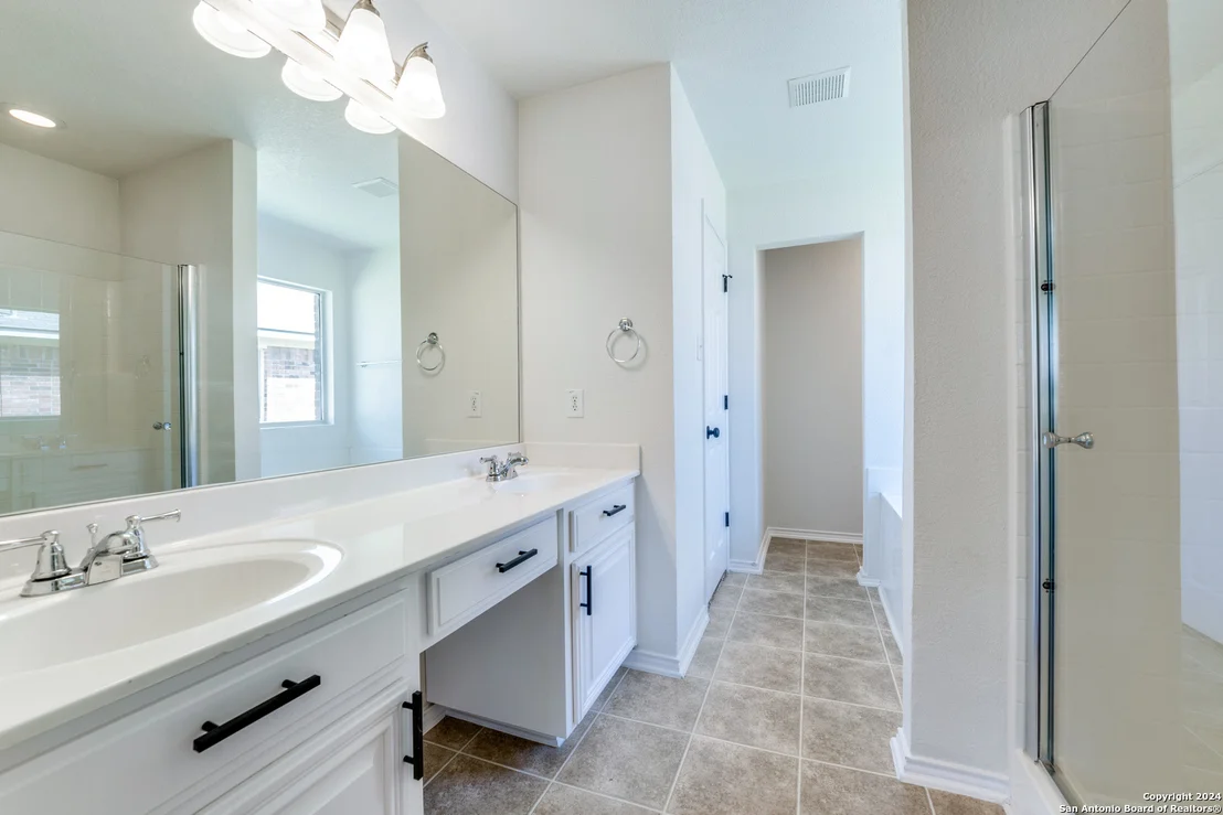 Photo of 9663 EMERALD PLACE