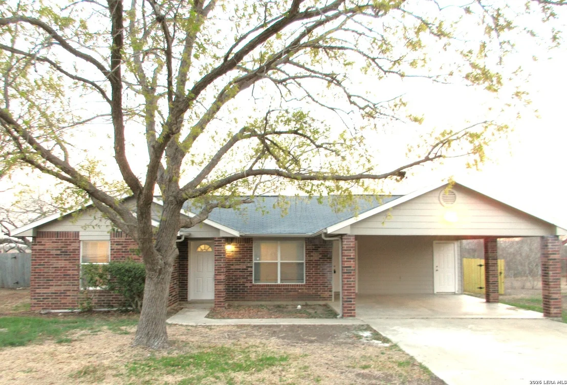 Photo of 606 Hon