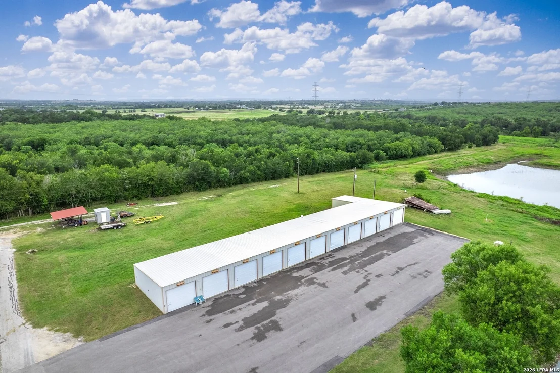 Photo of 227 Ski Plex Dr