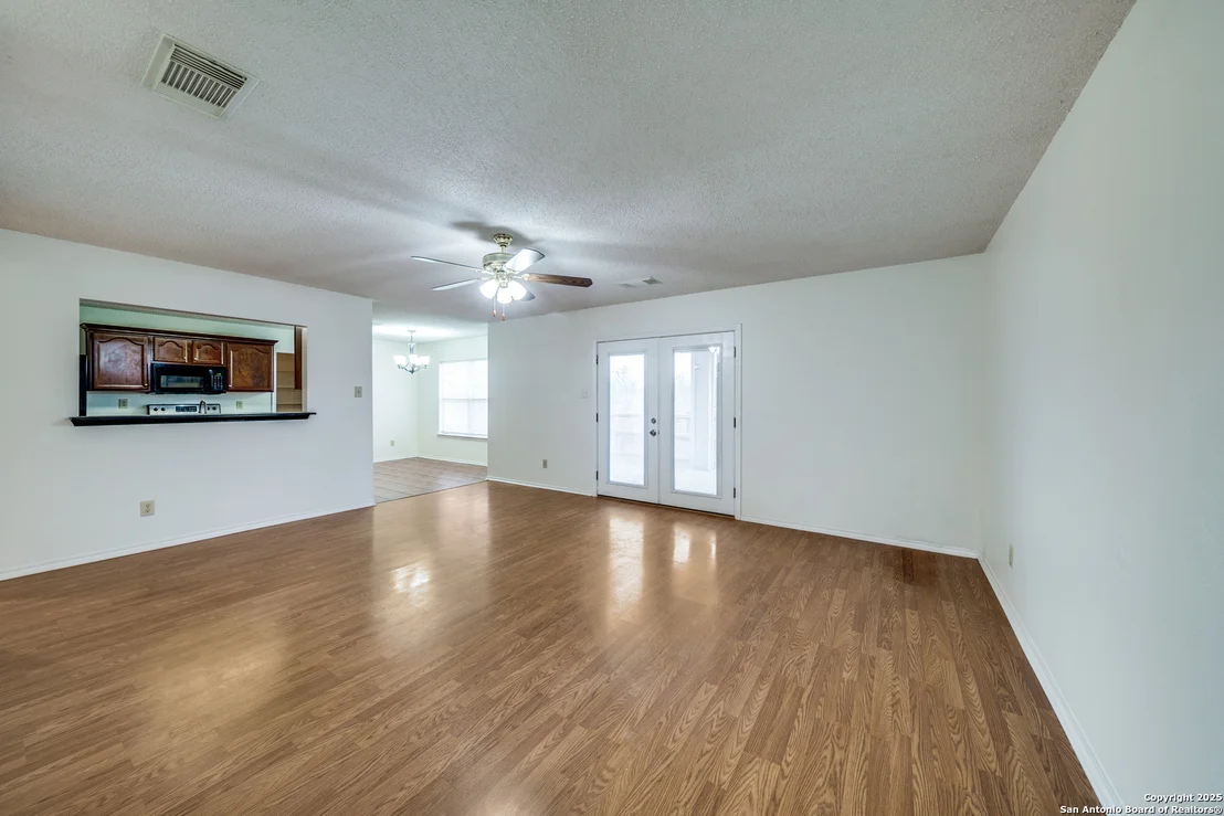 Photo of 7910 DAWNTREE PL