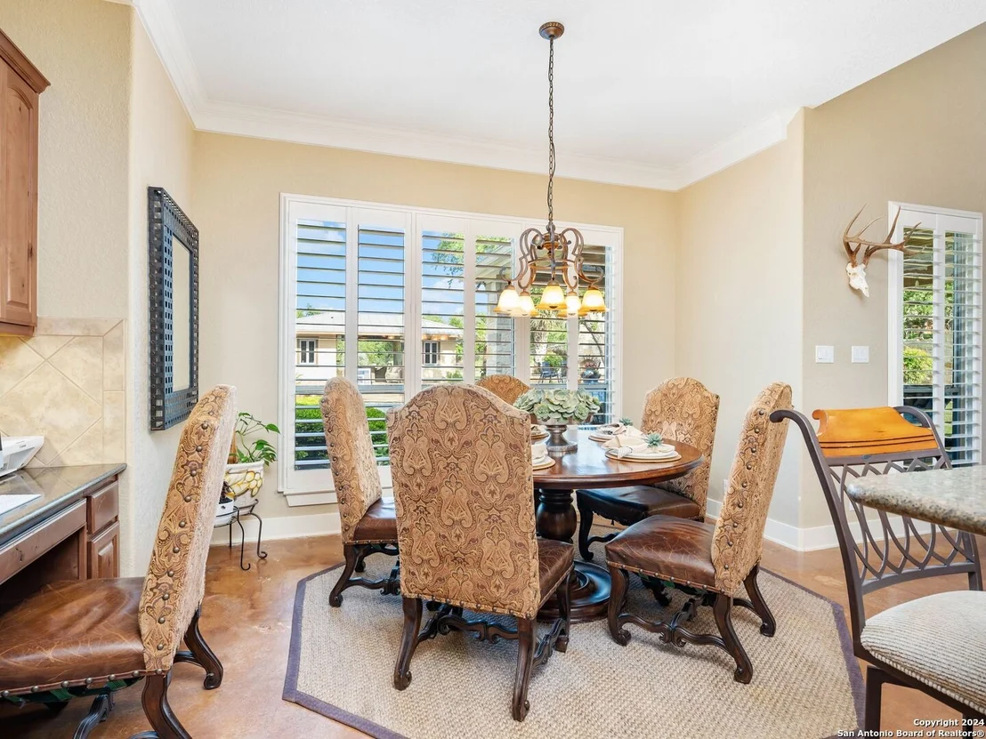Photo of 676 Long Meadows