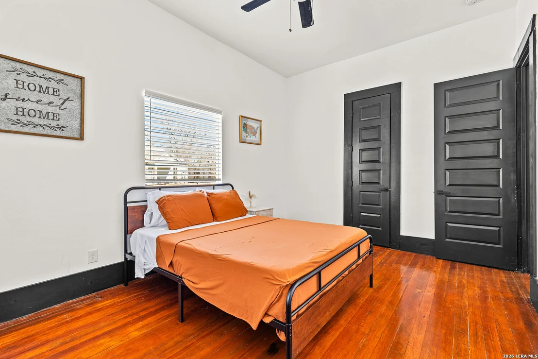 Photo of 318 Belmont