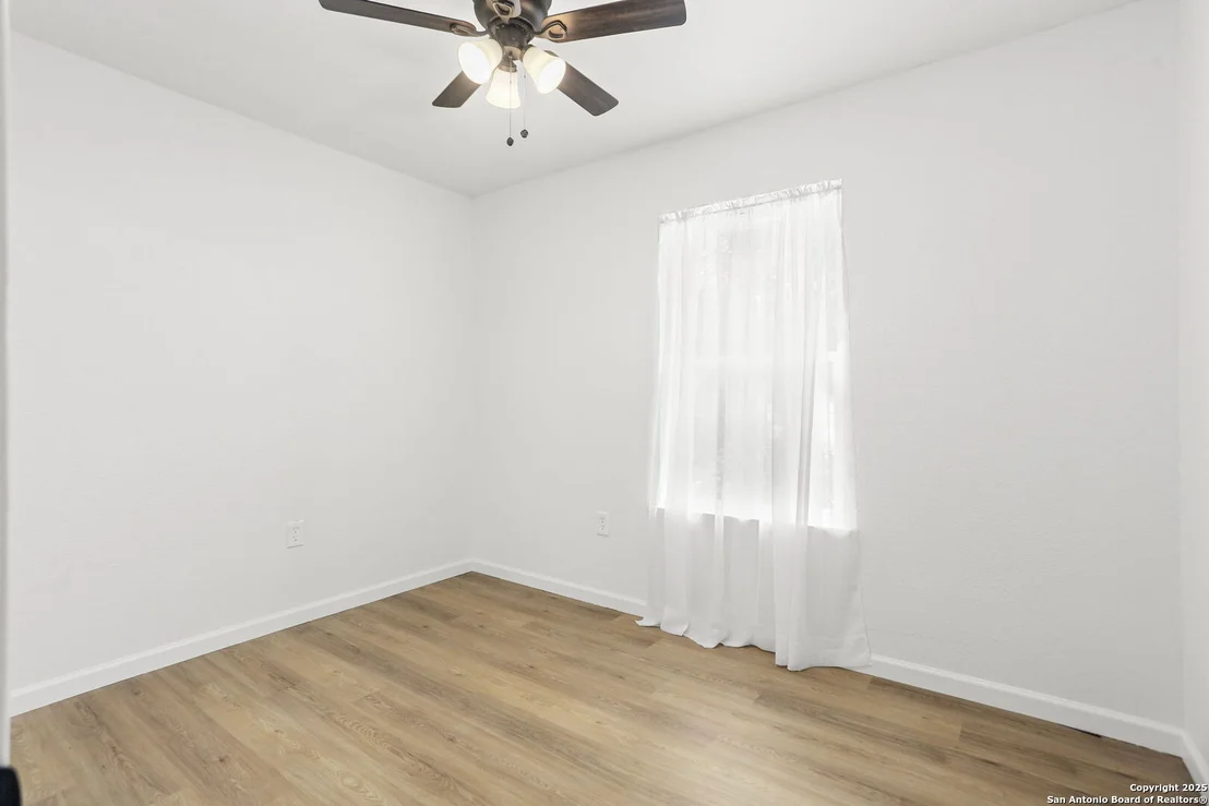 Photo of 430 Groff